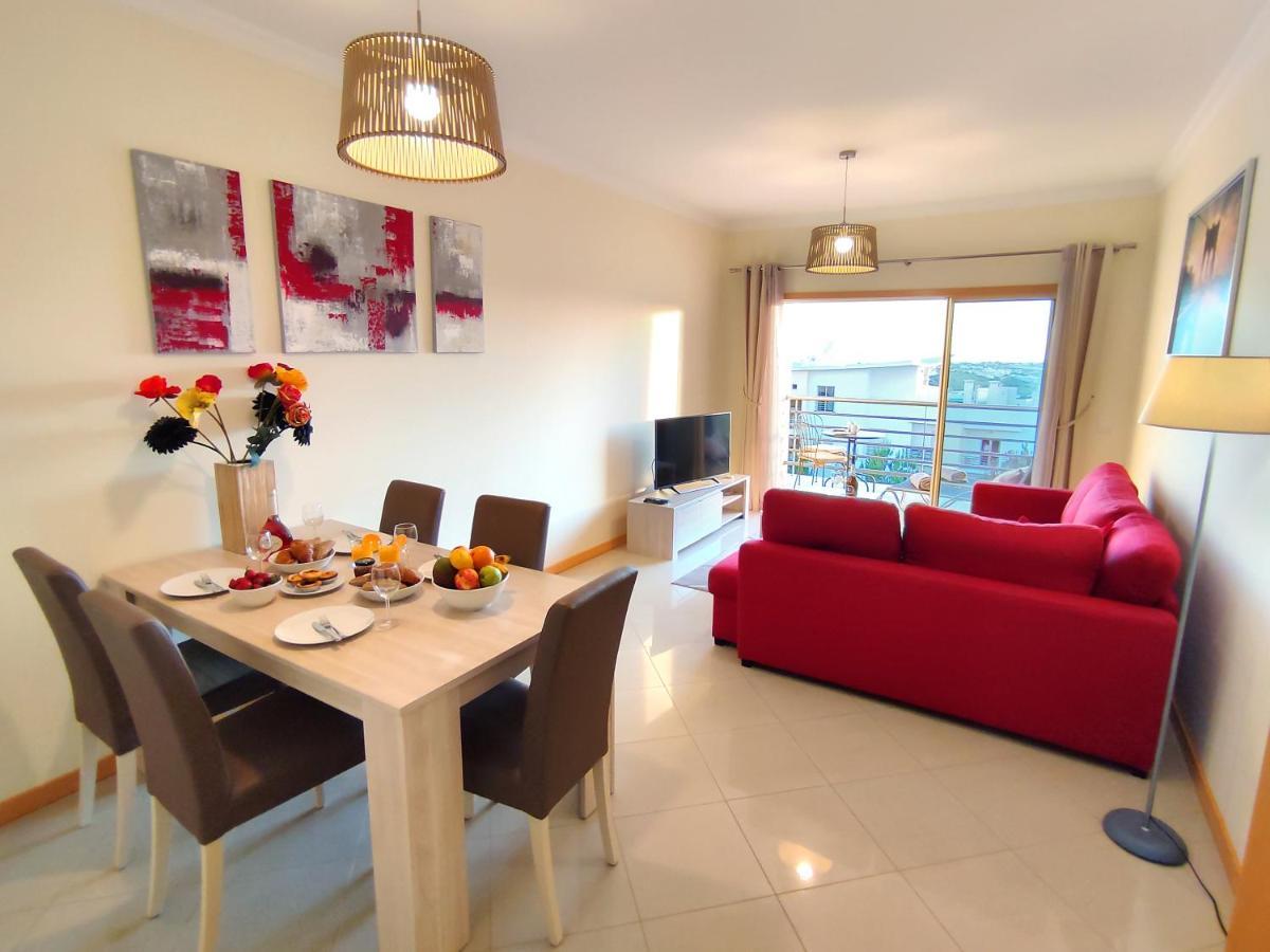 Modern Ocean, Garden & Pool View Condo By Becherish Albufeira Extérieur photo