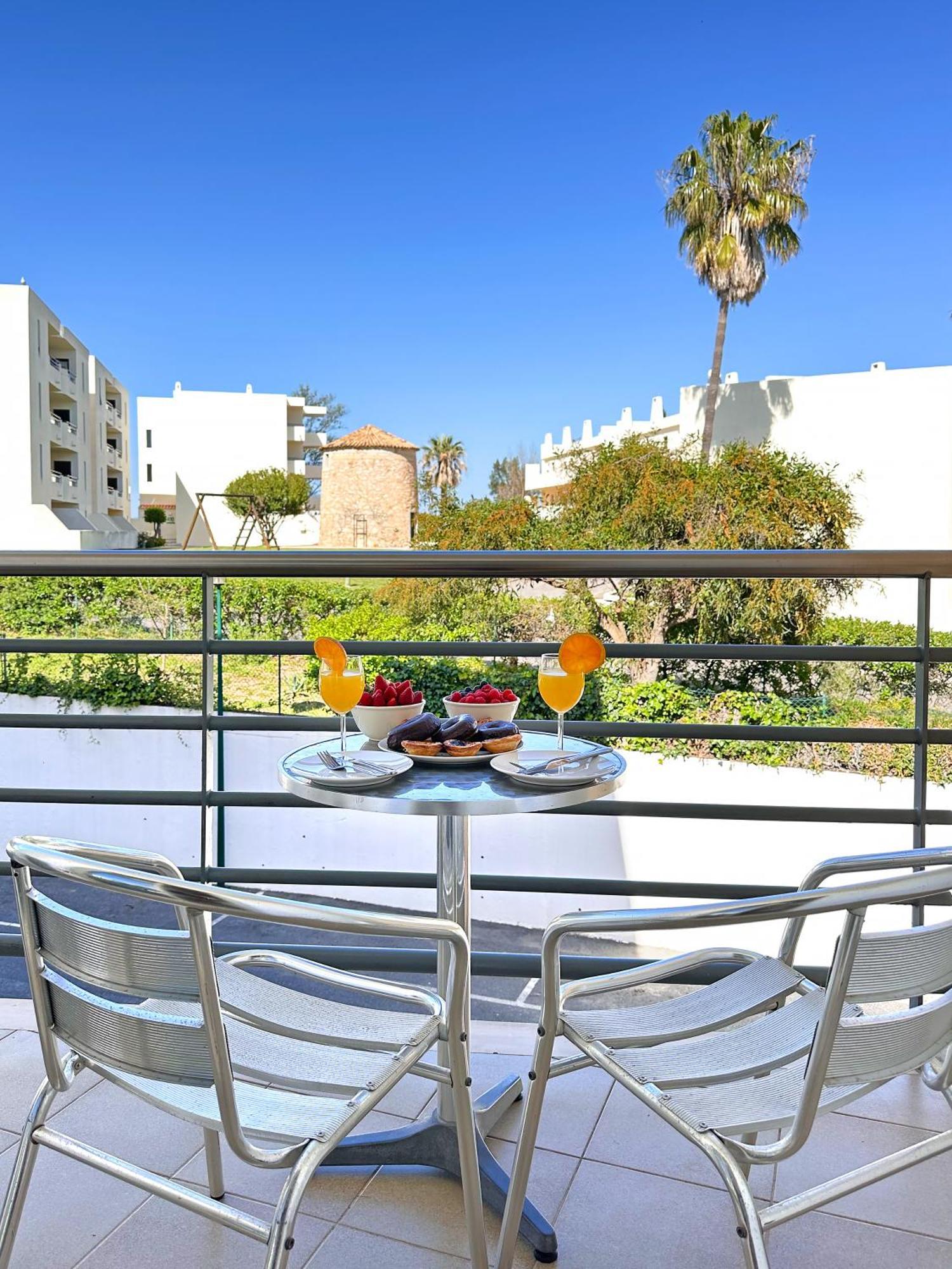 Modern Ocean, Garden & Pool View Condo By Becherish Albufeira Extérieur photo
