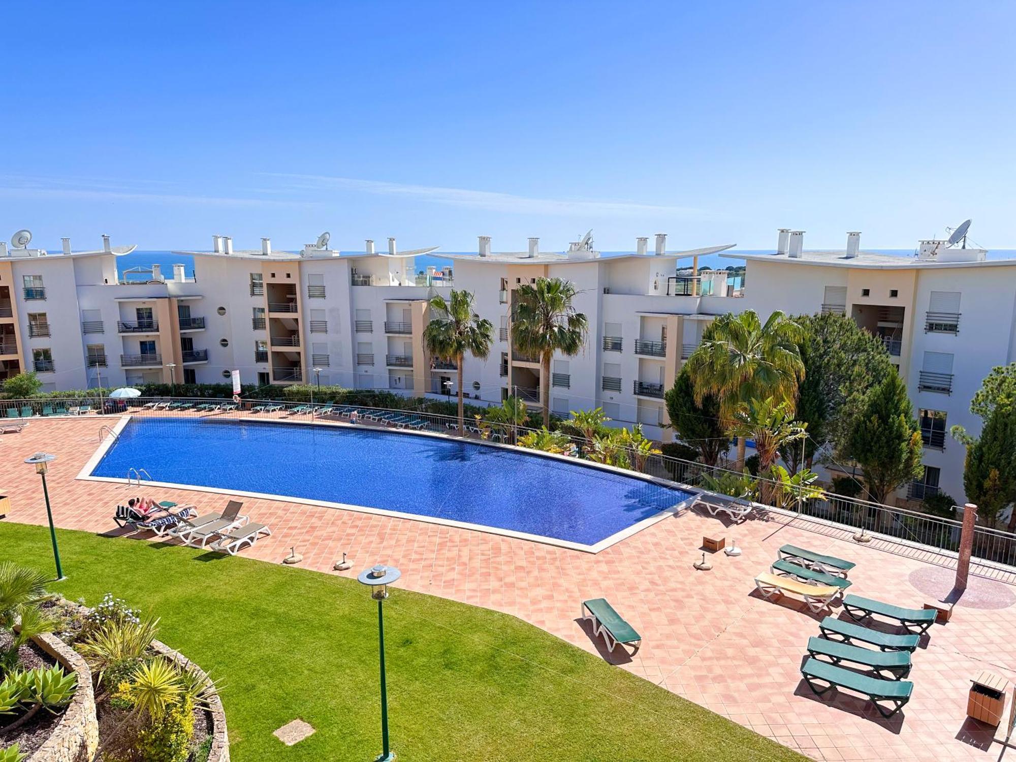 Modern Ocean, Garden & Pool View Condo By Becherish Albufeira Extérieur photo