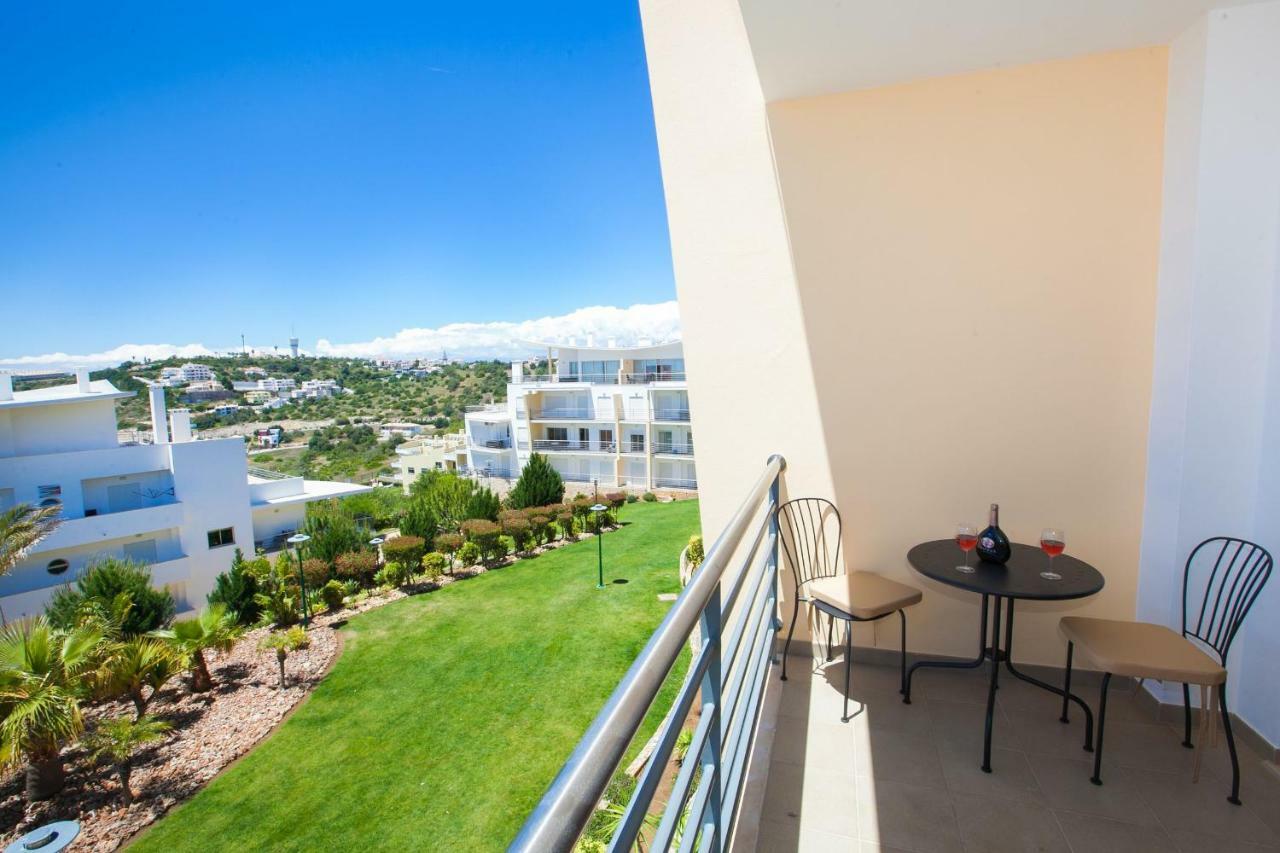 Modern Ocean, Garden & Pool View Condo By Becherish Albufeira Extérieur photo