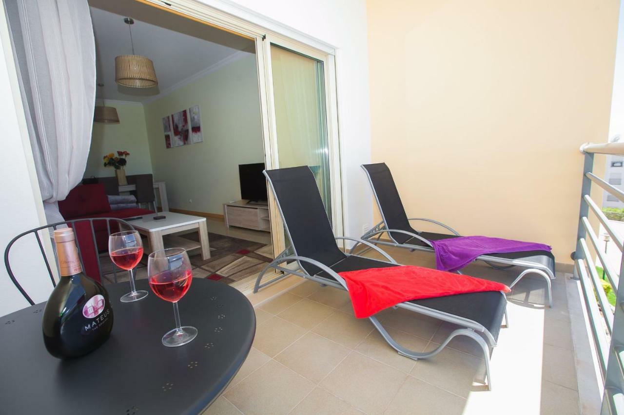 Modern Ocean, Garden & Pool View Condo By Becherish Albufeira Extérieur photo