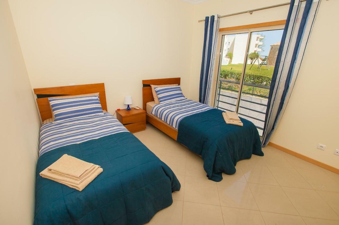 Modern Ocean, Garden & Pool View Condo By Becherish Albufeira Extérieur photo